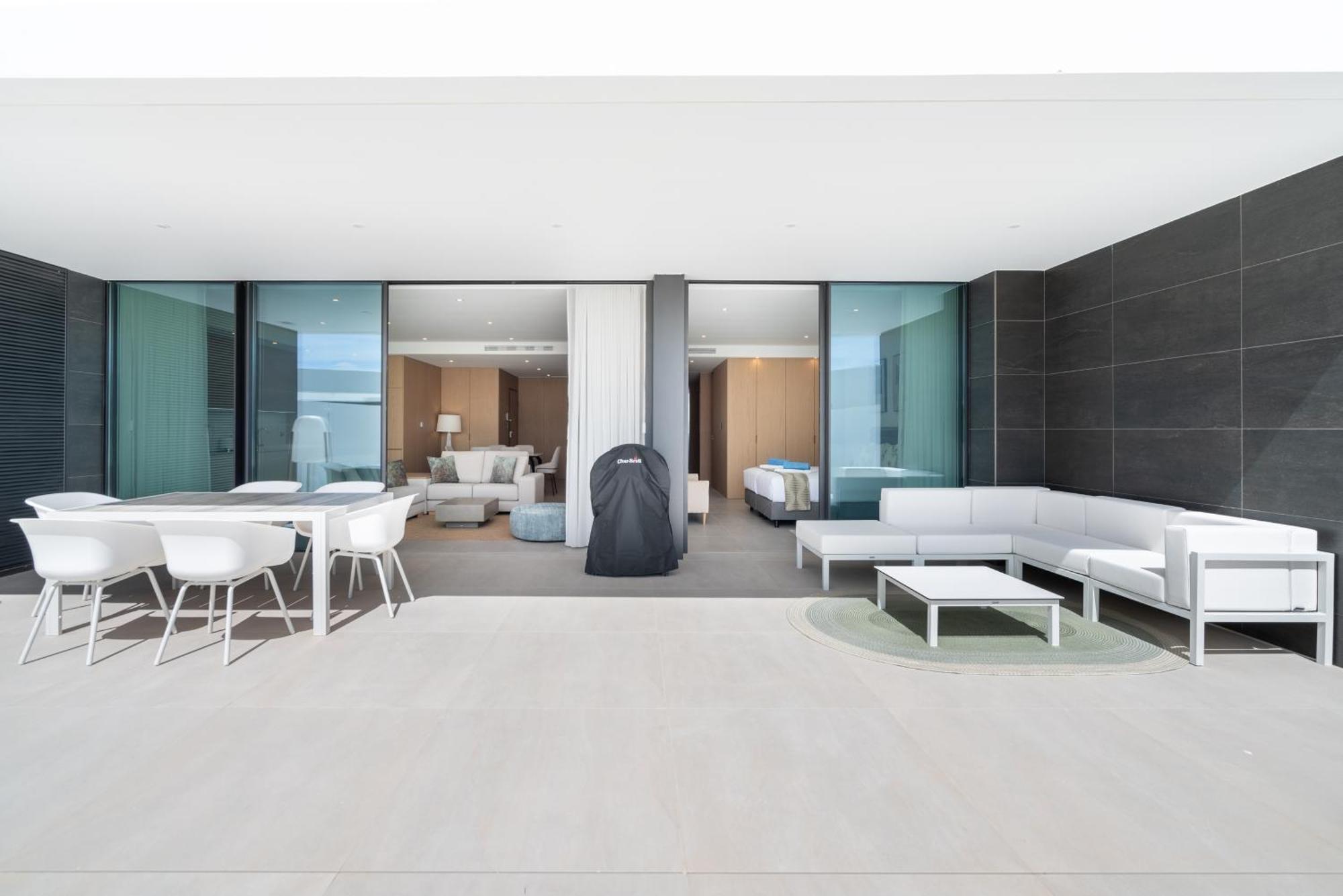 Luxury Poolside Lagos